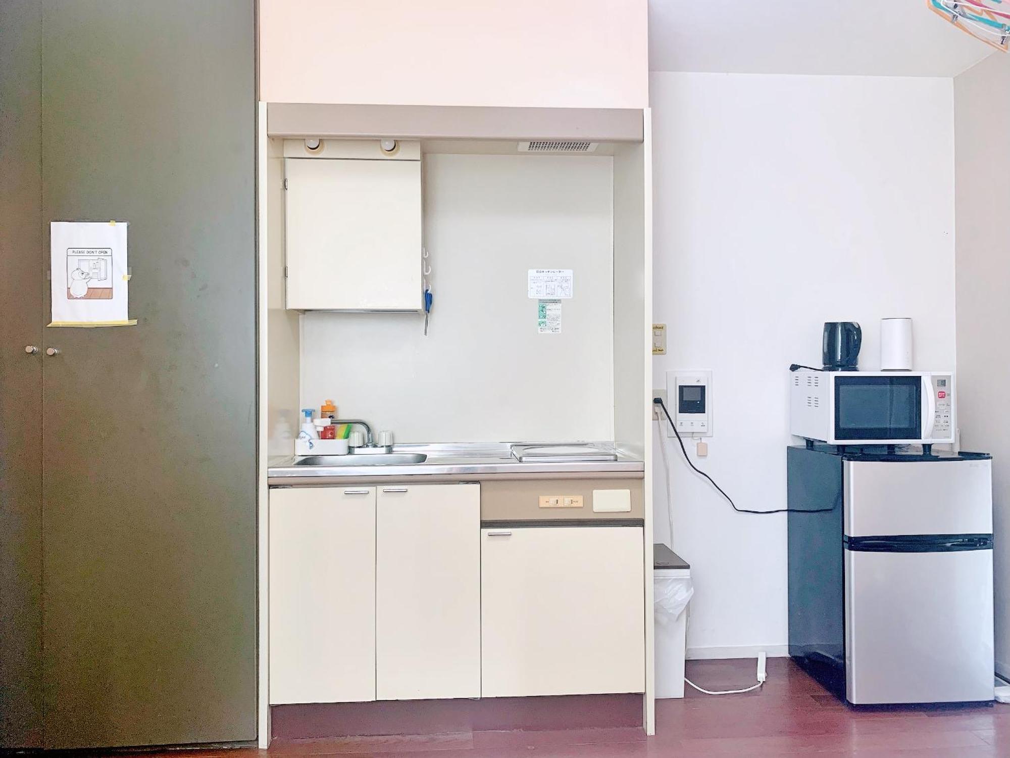 Apartment Shinjuku 新宿徒步圈!西新宿!都厅!新宿中央公园!2分钟步行到地铁!精致公寓autolock!106 Tokyo